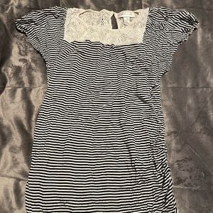 Motherhood brand blue and white striped shirt sized medium